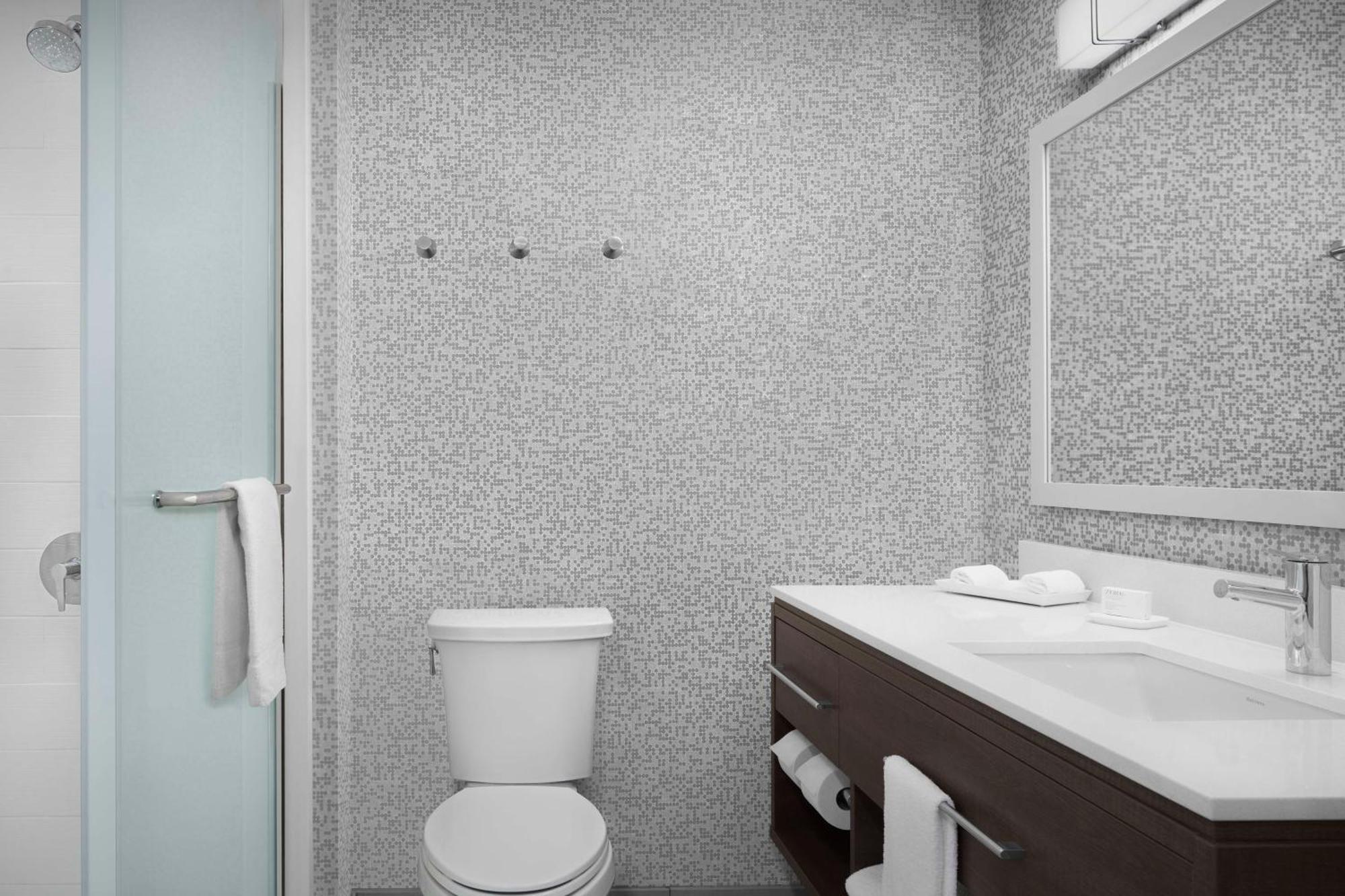 Home2 Suites By Hilton Poughkeepsie Eksteriør bilde